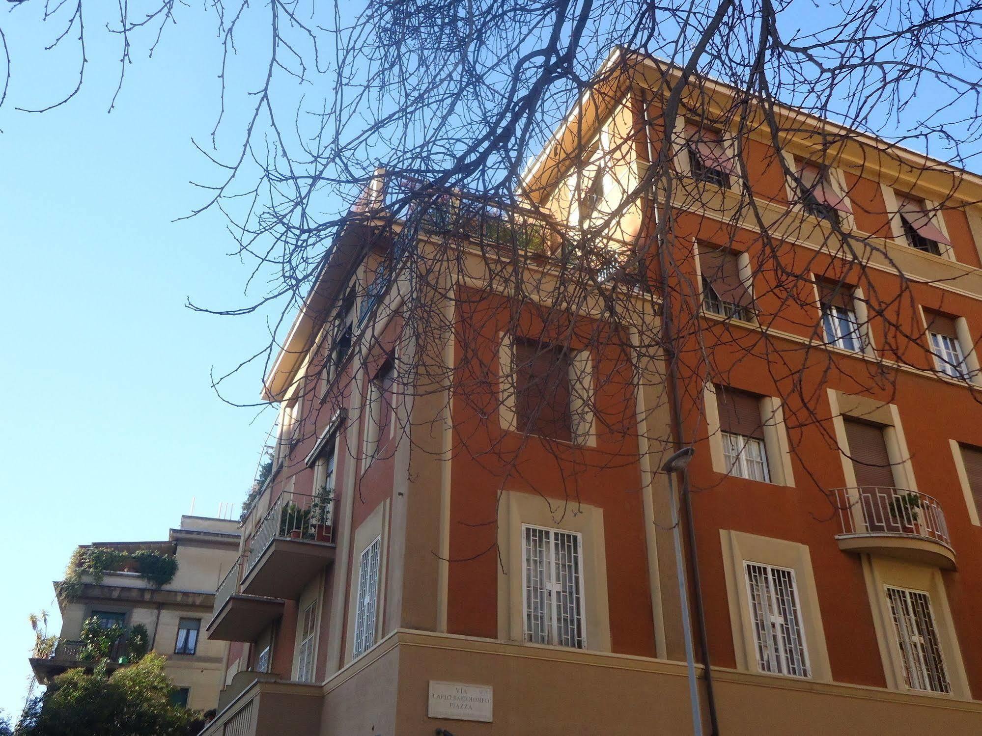 Dea Roma Inn Exterior foto